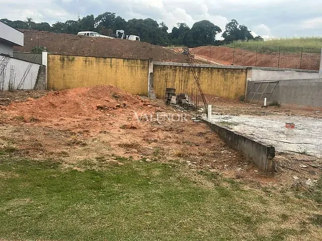 Terreno com 225m², à venda, no bairro Jardim Quintas das Videiras em Jundiaí