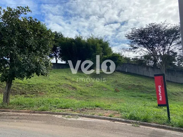 Terreno com 900m², à venda, no bairro Condominio Cataguá Way em Taubaté