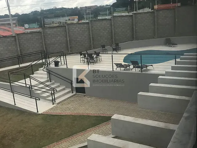 Terreno com 373m², à venda, no bairro Colinas de Indaiatuba em Indaiatuba