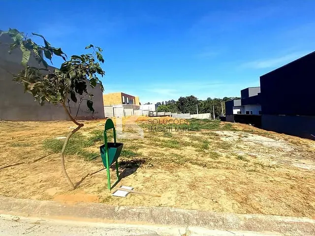 Terreno com 373m², à venda, no bairro Colinas de Indaiatuba em Indaiatuba