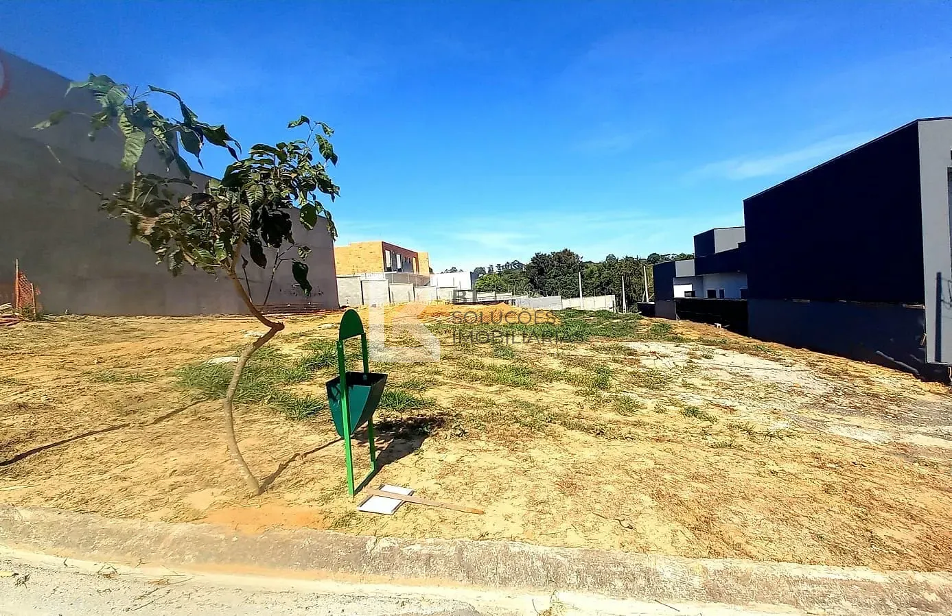 Terreno, 373 m² - Foto 1