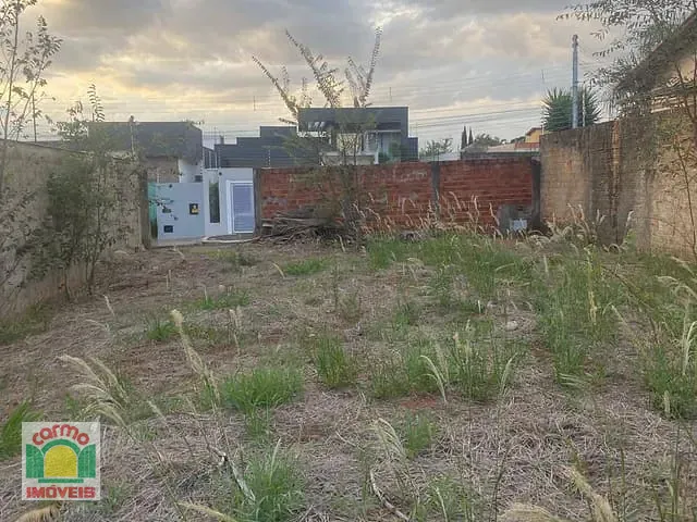 Terreno com 360m², à venda, no bairro Anápolis City em Anápolis