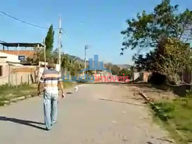 Terreno à venda, no bairro Parque Mariana em Porto Real