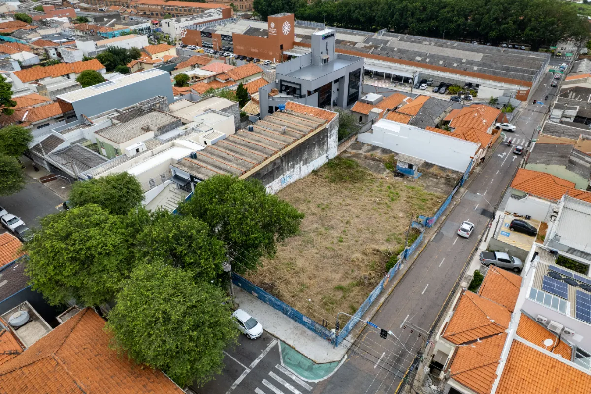 Terreno comercial para venda em Centro, 1,182m²