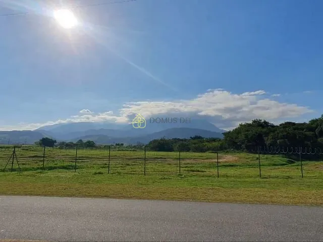 Terreno com 77707m², à venda, no bairro Zona Industrial em Itatiaia