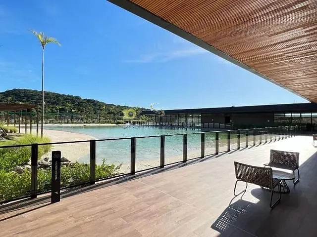 Terreno com 309m², à venda, no bairro Cidade Universitária Pedra Branca em Palhoça
