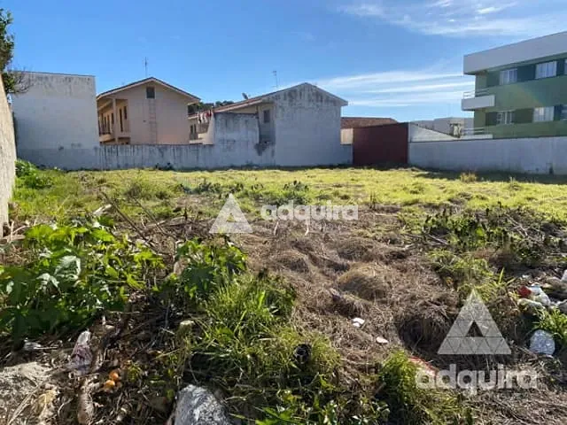 Terreno com 924m², à venda, no bairro Uvaranas em Ponta Grossa