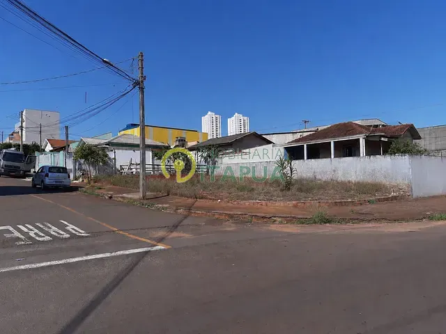 Terreno com 385m², à venda, no bairro Jardim Morumbi em Londrina