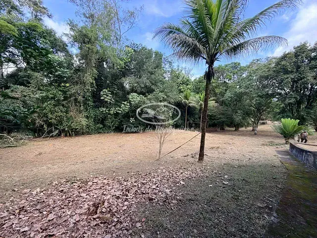 Terreno com 1433m², à venda, no bairro Jardim Martinelli (Penedo) em Itatiaia