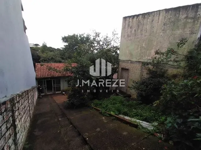 Terreno com 399m², à venda, no bairro Centro em Apucarana