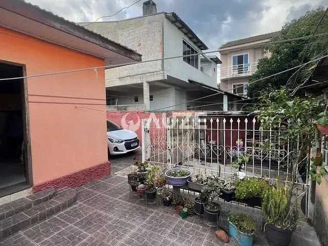Terreno com 600m², à venda, no bairro Fazendinha em Curitiba