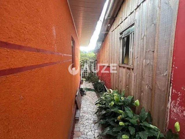 Terreno com 600m², à venda, no bairro Fazendinha em Curitiba