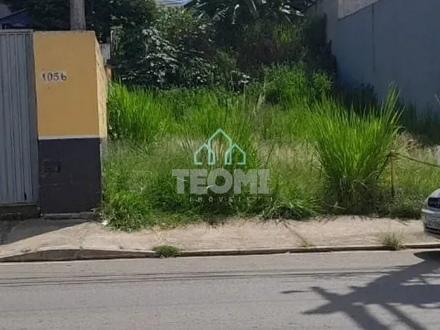 Terreno com 250m², à venda, no bairro Granjas Reunidas São Goncalo em Taubaté