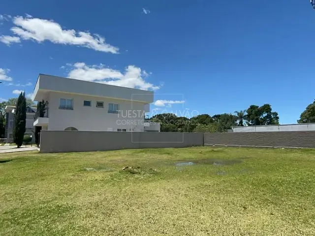 Terreno com 605m², à venda, no bairro Santa Felicidade em Curitiba