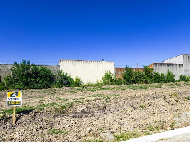 Terreno com 162m², à venda, no bairro Três Vendas em Pelotas