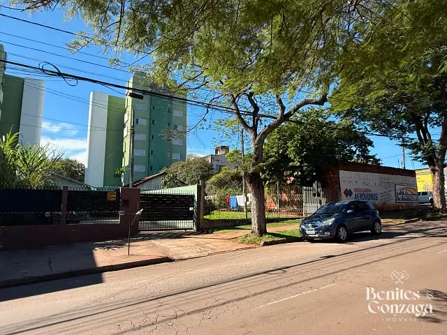 Terreno com 360m², à venda, no bairro Jardim Aclimação em Maringá