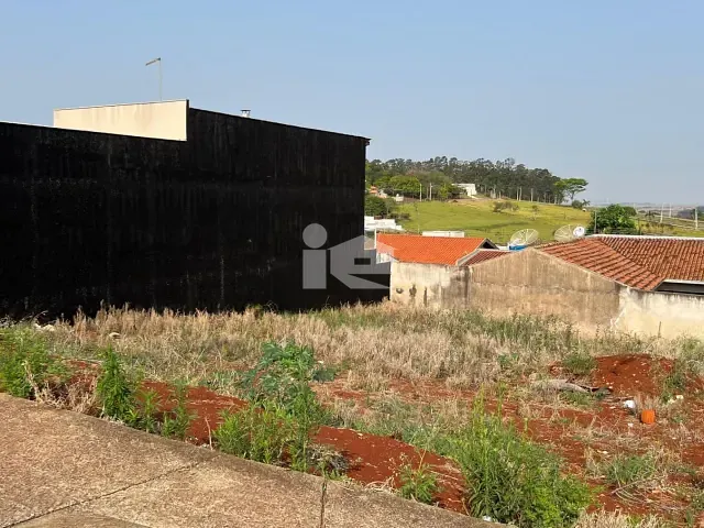 Terreno com 415m², à venda, no bairro Jd Roland em Rolândia