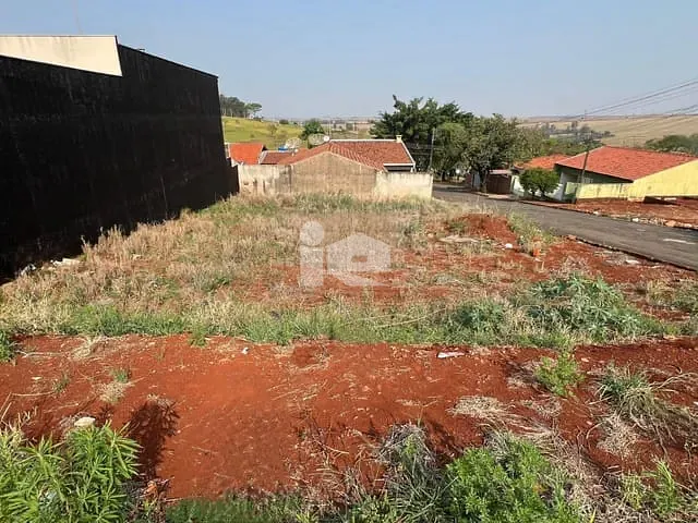 Terreno com 415m², à venda, no bairro Jd Roland em Rolândia