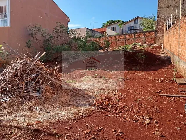 Terreno com 300m², à venda, no bairro Jardim Santana em Rolândia