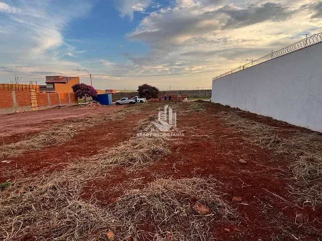 Terreno com 369m², à venda, no bairro Jardim Altos do Alvorada II em Pederneiras