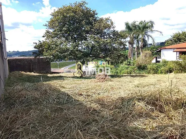 Terreno com 458m², à venda, no bairro Jardim Florestal em Jundiaí