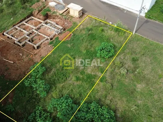Terreno com 454m², à venda, no bairro Nossa Senhora da Salete em Concórdia