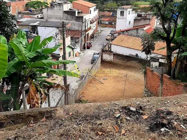 Terreno com 380m², à venda, no bairro Itaguaçú em Aparecida