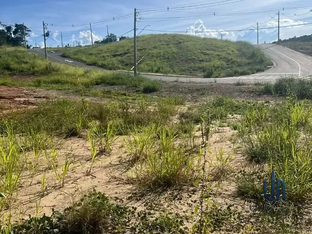Terreno com 249m², à venda, no bairro Casa de Pedra em Volta Redonda