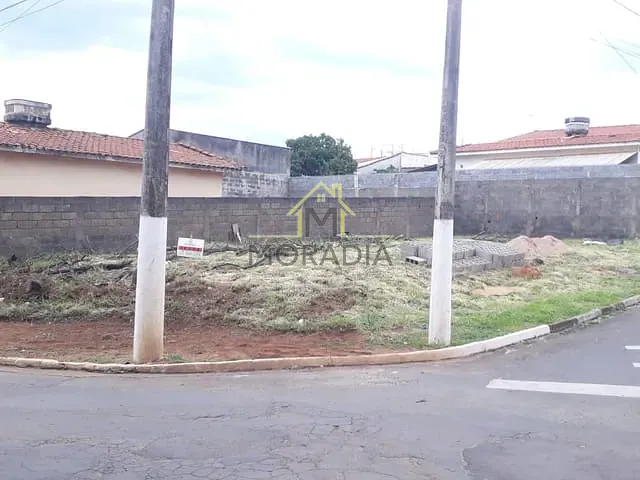 Terreno com 210m², à venda, no bairro Jardim Europa em Guaxupé