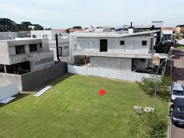 Terreno com 411m², à venda, no bairro Uberaba em Curitiba