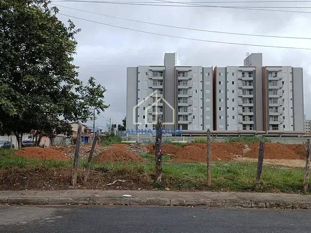 Terreno com 301m², à venda, no bairro Parque das Nações em Pindamonhangaba