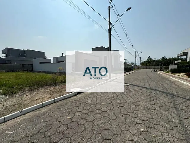 Terreno com 400m², à venda, no bairro universitario em Tijucas