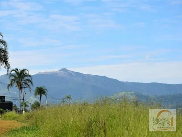 Terreno com 202m², à venda, no bairro Nova Cerejeiras em Atibaia