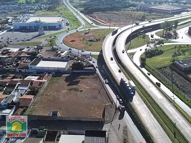 Terreno com 3265m², à venda, no bairro Jardim Eldorado em Anápolis