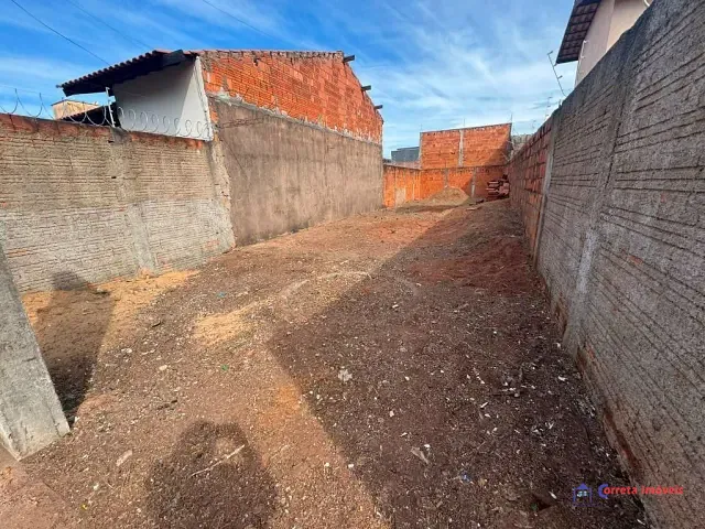 Terreno com 135m², à venda, no bairro Nova Três Lagoas em Três Lagoas
