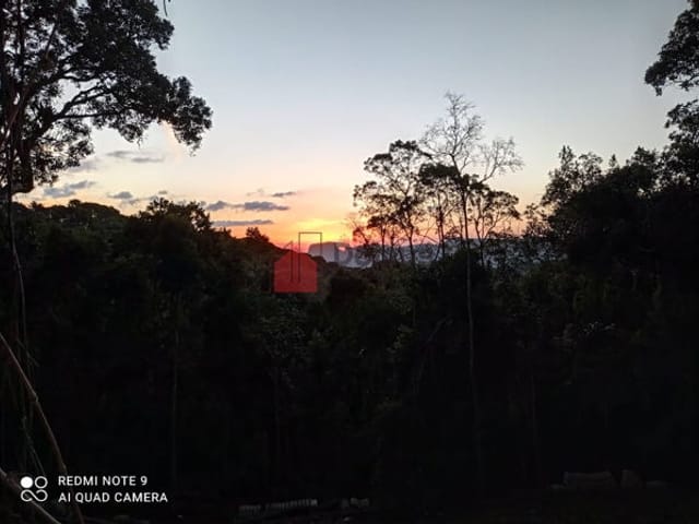 Terreno com 1200m², à venda, no bairro Alto da Boa Vista em Campos Do Jordão