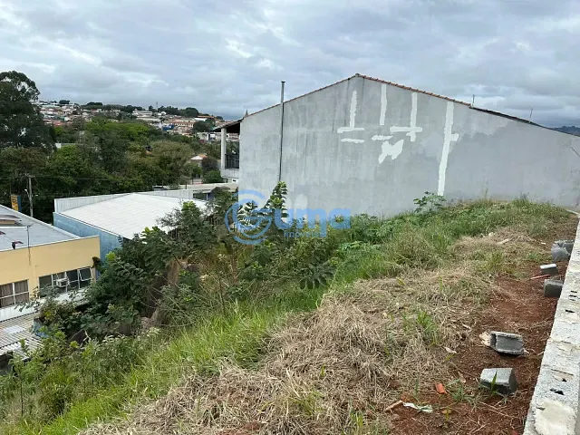 Terreno com 394m², à venda, no bairro Jardim São Lourenço em Bragança Paulista
