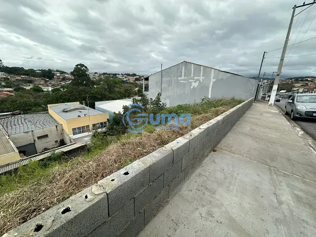 Terreno com 394m², à venda, no bairro Jardim São Lourenço em Bragança Paulista