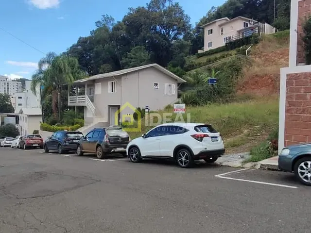 Terreno com 515m², à venda, no bairro Nossa Senhora da Salete em Concórdia