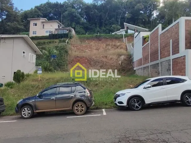 Terreno com 515m², à venda, no bairro Nossa Senhora da Salete em Concórdia