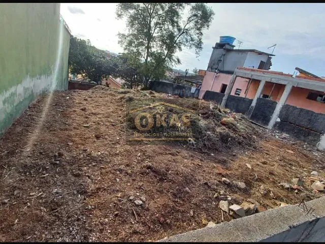 Terreno com 360m², à venda, no bairro Jardim Suzano em Suzano