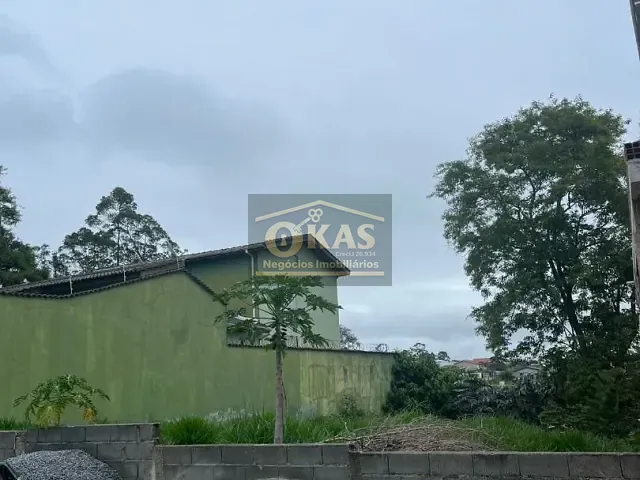 Terreno com 360m², à venda, no bairro Jardim Suzano em Suzano