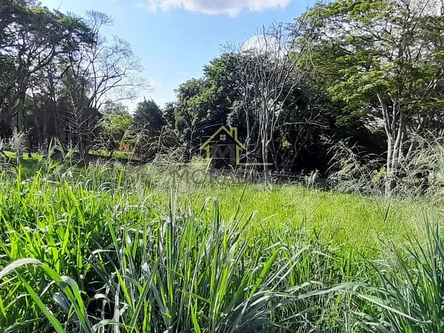 Terreno com 285m², à venda, no bairro Ouro Verde  em Guaxupé