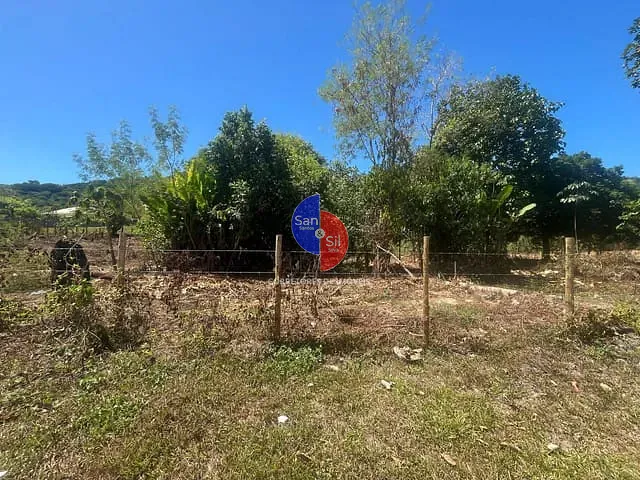Terreno com 3840m², à venda, no bairro Segredo em Guapimirim