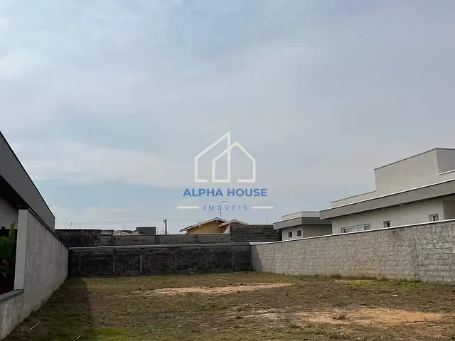 Terreno com 420m², à venda, no bairro Nossa Senhora do Perpétuo Socorro em Pindamonhangaba