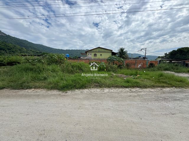 Terreno com 480m², à venda, no bairro Recanto de Itaipuaçu (Itaipuaçu) em Maricá
