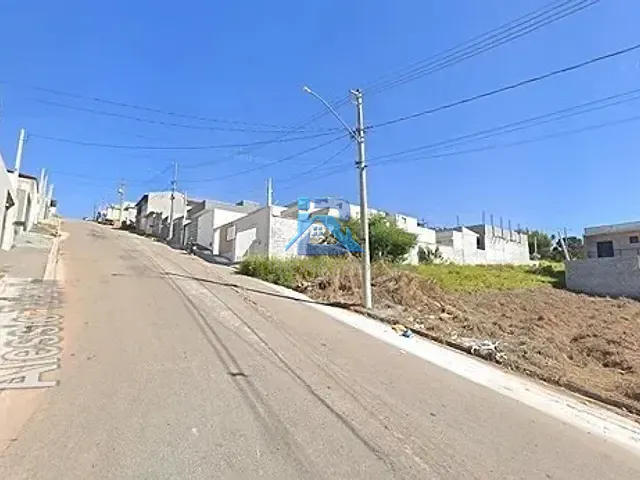 Terreno com 250m², à venda, no bairro Alpes do Cruzeiro em Itatiba