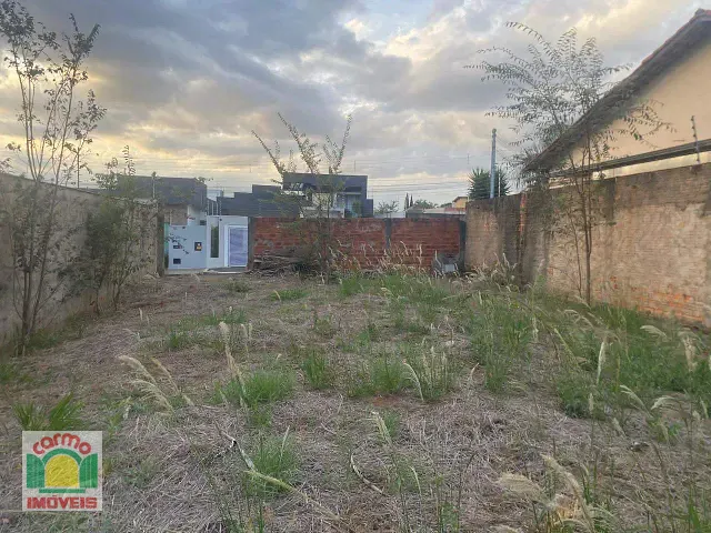 Terreno com 360m², à venda, no bairro Anápolis City em Anápolis