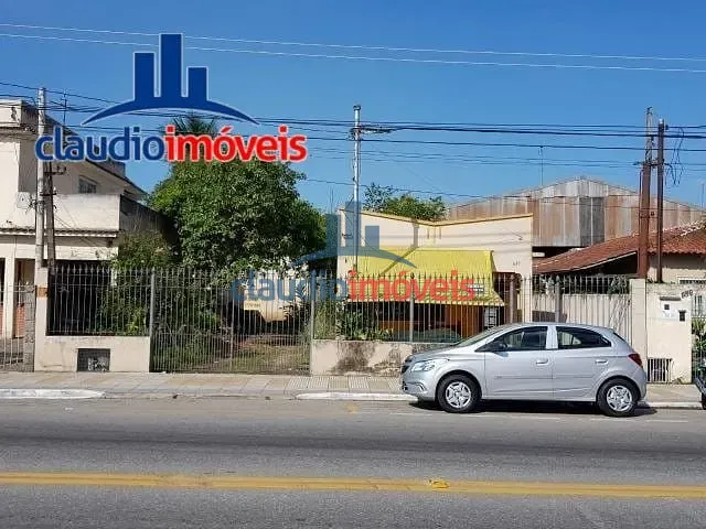 Terreno com 546m², à venda, no bairro Voldac em Volta Redonda