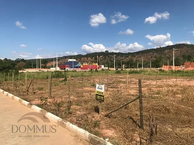 Terreno com 308m², à venda, no bairro São José em Santana do Paraíso